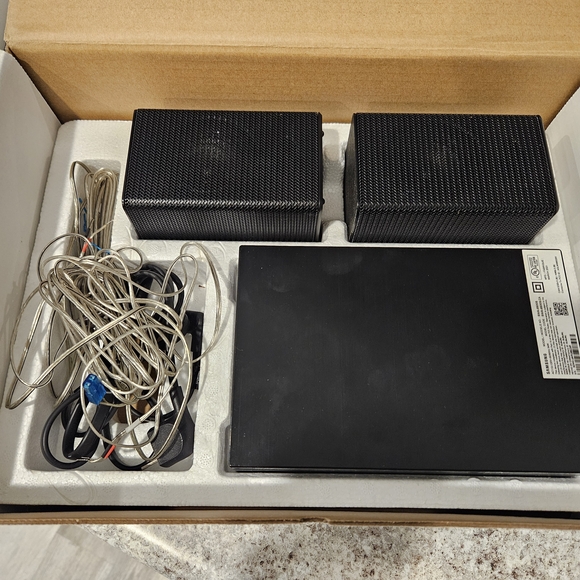 High-Performance Black Audio System with Dual Speakers